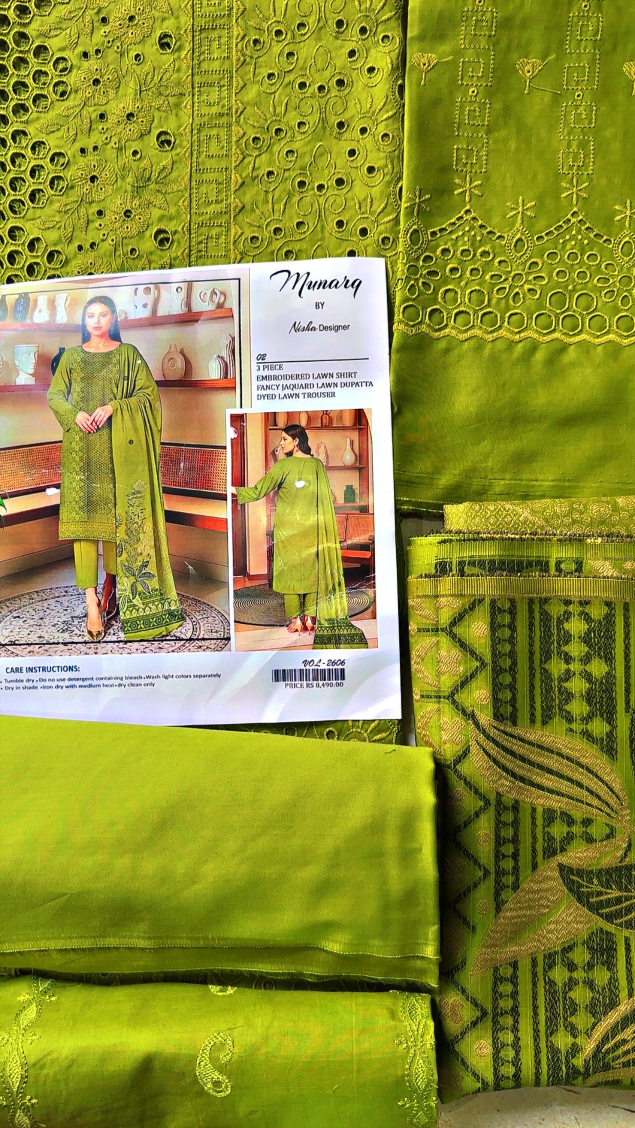 munarq 3pc unstitched suit