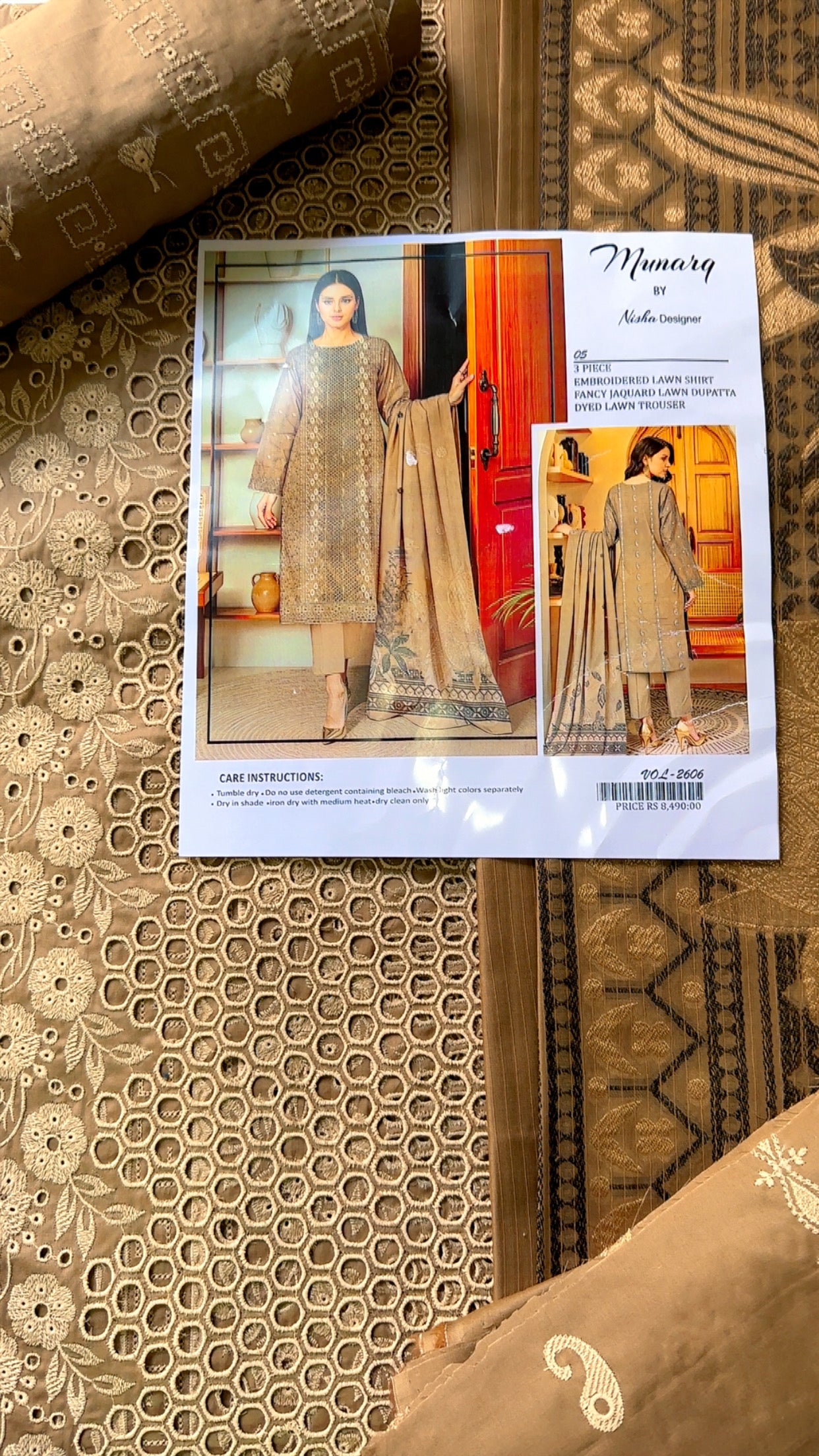 munraq 3pc unstitched suit